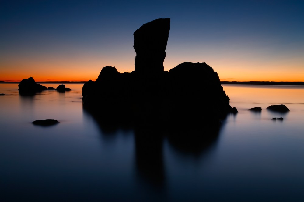 The curious geological formation "Brura", a large piece of volcanic rock on the northern part of the island of Jeloy in the Oslofjord in southern Norway. Photo: Edmund Schilvold